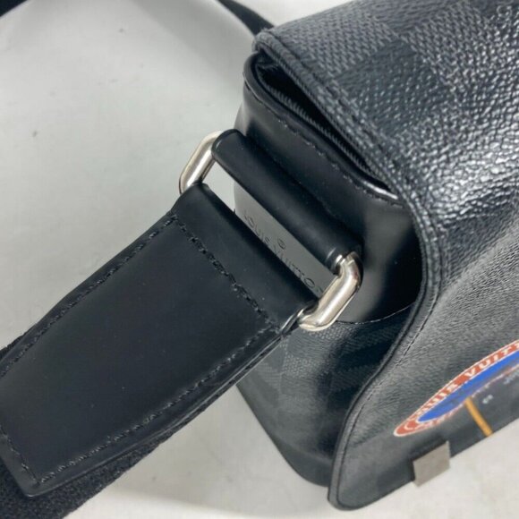 LOUIS VUITTON N41054 Damier Graphite Stickers District PM Crossbody Shoulder Bag - Picture 10 of 16